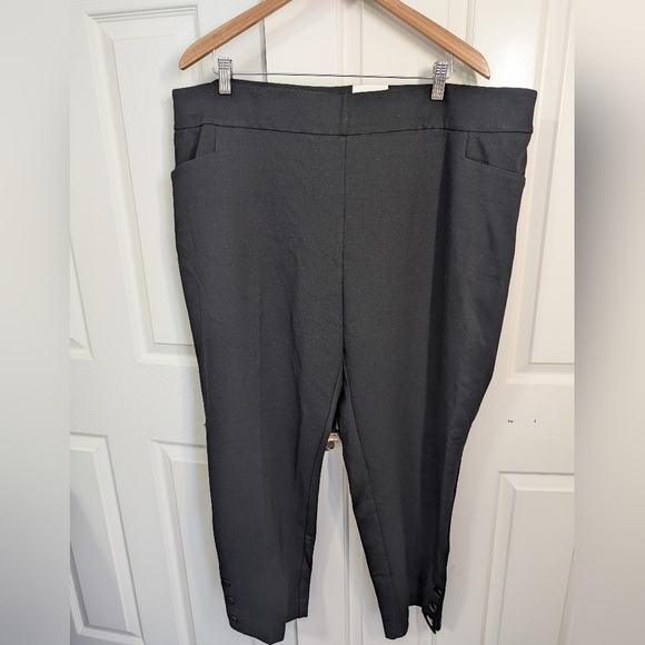 Laura Plus Pull On Pants Slim Leg Button ankle detail  Black PLUS Size 24 NWT - Picture 2 of 13